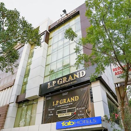 Fabhotel Grand Stay New Delhi Eksteriør billede