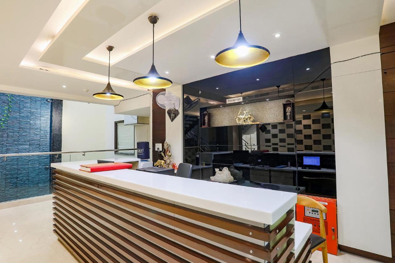 Fabhotel Grand Stay New Delhi Eksteriør billede